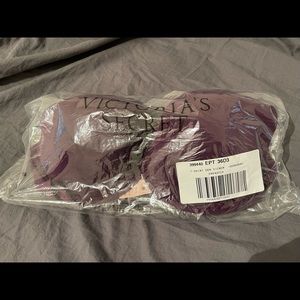 COPY - Victoria secret light padded bra